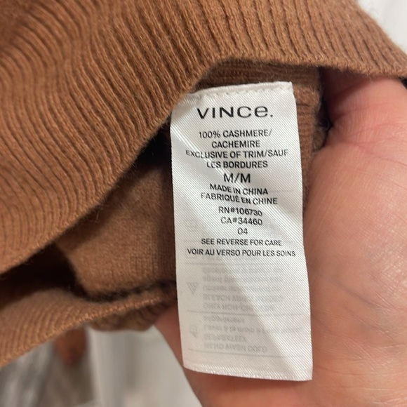 Vince Bateau Neck 100% Cashmere Knit Sweater szM - Picture 7 of 12